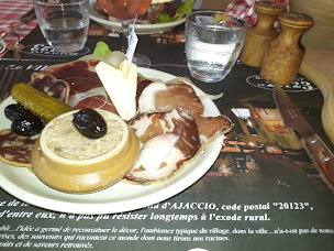 Photo n°160 de Le 20123 à Ajaccio ()