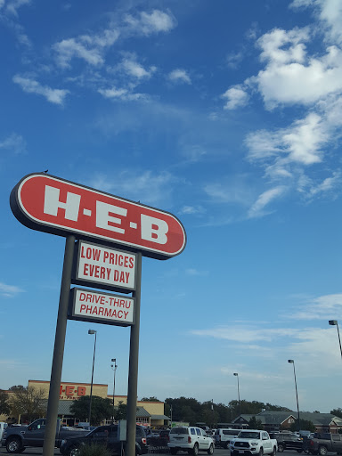 Grocery Store «H-E-B Grocery», reviews and photos, 105 S Boundary St, Burnet, TX 78611, USA