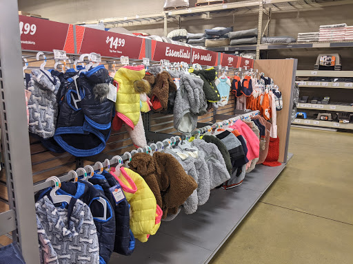 Pet Supply Store «PetSmart», reviews and photos, 17740 Garland Groh Blvd, Hagerstown, MD 21740, USA