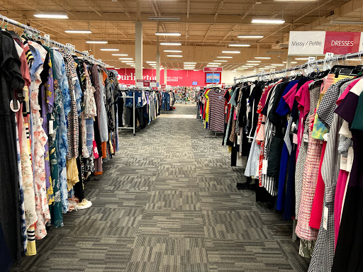 Clothing Store «Burlington Coat Factory», reviews and photos, 533 S Broad St, Meriden, CT 06450, USA