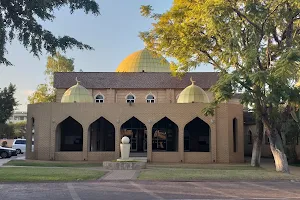 Jamia Mosque image