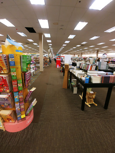 Book Store «Books-A-Million», reviews and photos, 3370 S US Hwy 41, Terre Haute, IN 47802, USA