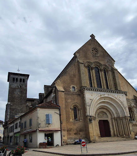 Eglise abbatiale à Saint-Sever