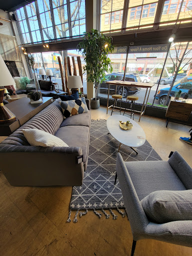 Furniture Store «What’s New? Furniture», reviews and photos, 439 SE Grand Ave, Portland, OR 97214, USA