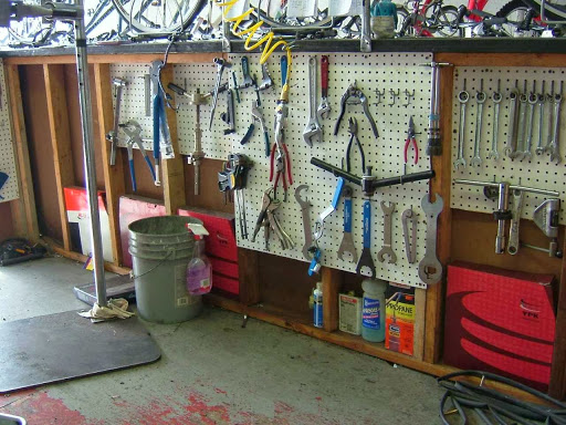 Bicycle Repair Shop «Bicycle Doctor», reviews and photos, 133 Grand St, Brooklyn, NY 11211, USA