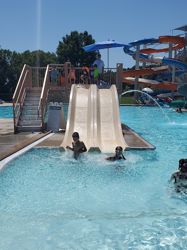 Water Park «City of Gaithersburg Water Park at Bohrer Park», reviews and photos, 512 S Frederick Ave, Gaithersburg, MD 20877, USA