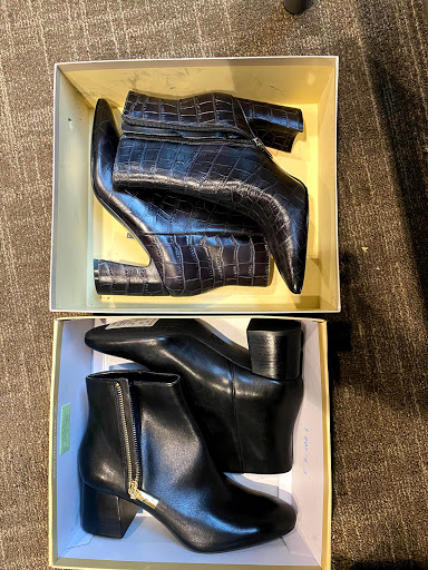 Department Store «Nordstrom Rack Chestnut Street», reviews and photos, 1700 Chestnut St, Philadelphia, PA 19103, USA