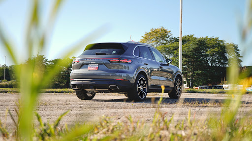 Auto Body Shop «Ultimate Paint Shop», reviews and photos, 28865 Nagel Ct, Lake Bluff, IL 60044, USA