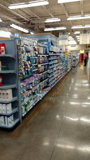 Grocery Store «Hannaford Supermarket», reviews and photos, 35 Hannaford Dr, Red Hook, NY 12571, USA