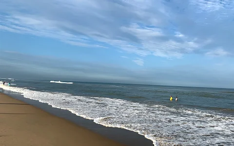 Thiruvanmiyur Beach View image