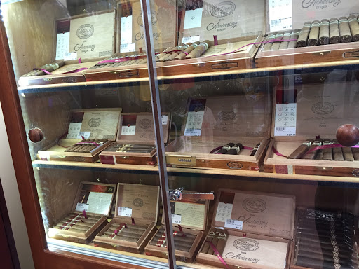 Tobacco Shop «Smoke Zone Tobacco and Vape», reviews and photos, 2532 W Indiantown Rd, Jupiter, FL 33458, USA