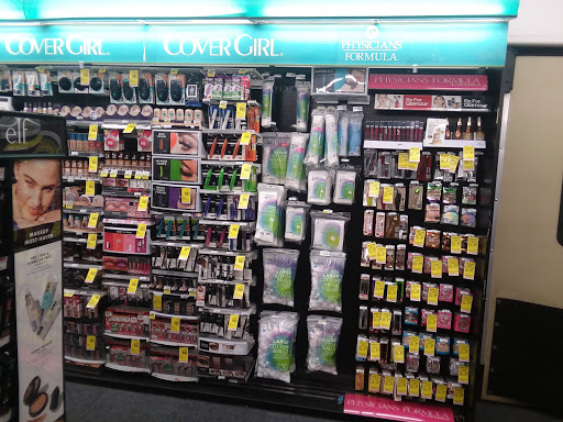 Drug Store «CVS», reviews and photos, 1801 W Golf Rd, Schaumburg, IL 60194, USA