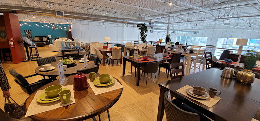 Furniture Store «Pacific Lifestyle Furniture», reviews and photos, 16305 NW Cornell Rd, Beaverton, OR 97006, USA