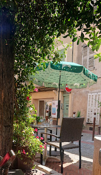 Atmosphère du Restaurant Le Marina à Montauroux - n°13