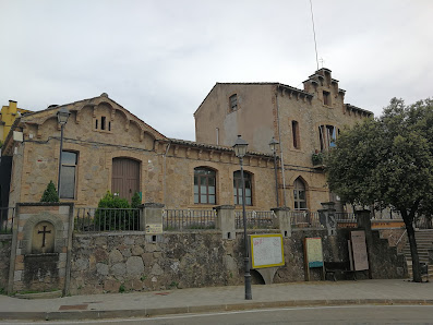 Ayuntamiento de Viladrau Carrer del Migdia, 1, 17406 Viladrau, Girona, España