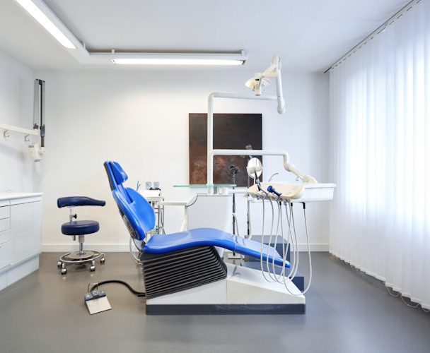 Rezensionen über Zahnarztpraxis Moser in Thun - Zahnarzt