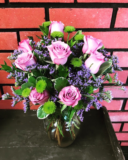 Florist «B&B Flowers and Balloons», reviews and photos, 623 S Pacific Ave, San Pedro, CA 90731, USA