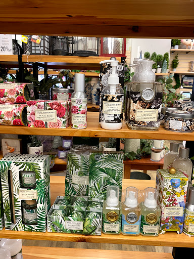 Garden Center «Stauffers of Kissel Hill Home & Garden Store», reviews and photos, 4450 Lincoln Hwy, York, PA 17406, USA