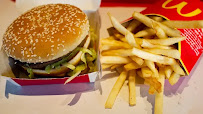 Plats et boissons du Restaurant de hamburgers McDonald's Paris Rue Du Depart - n°2