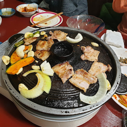 韓国家庭料理・焼肉・海鮮 来いっちゃ家