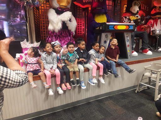 Shopping Mall «Bell Shopping Center», reviews and photos, 5029 E Florence Ave, Bell, CA 90201, USA