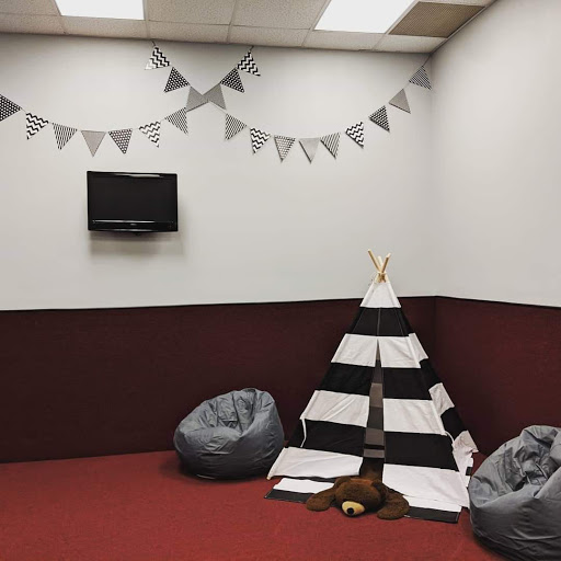 Gym «Fitness 19», reviews and photos, 2400 Lime Kiln Ln #G, Louisville, KY 40222, USA