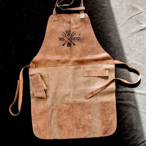 Tres Fuegos - Pizzeria