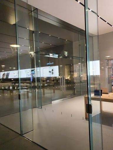 Computer Store «Apple Stanford», reviews and photos, 379 Stanford Shopping Center, Palo Alto, CA 94304, USA