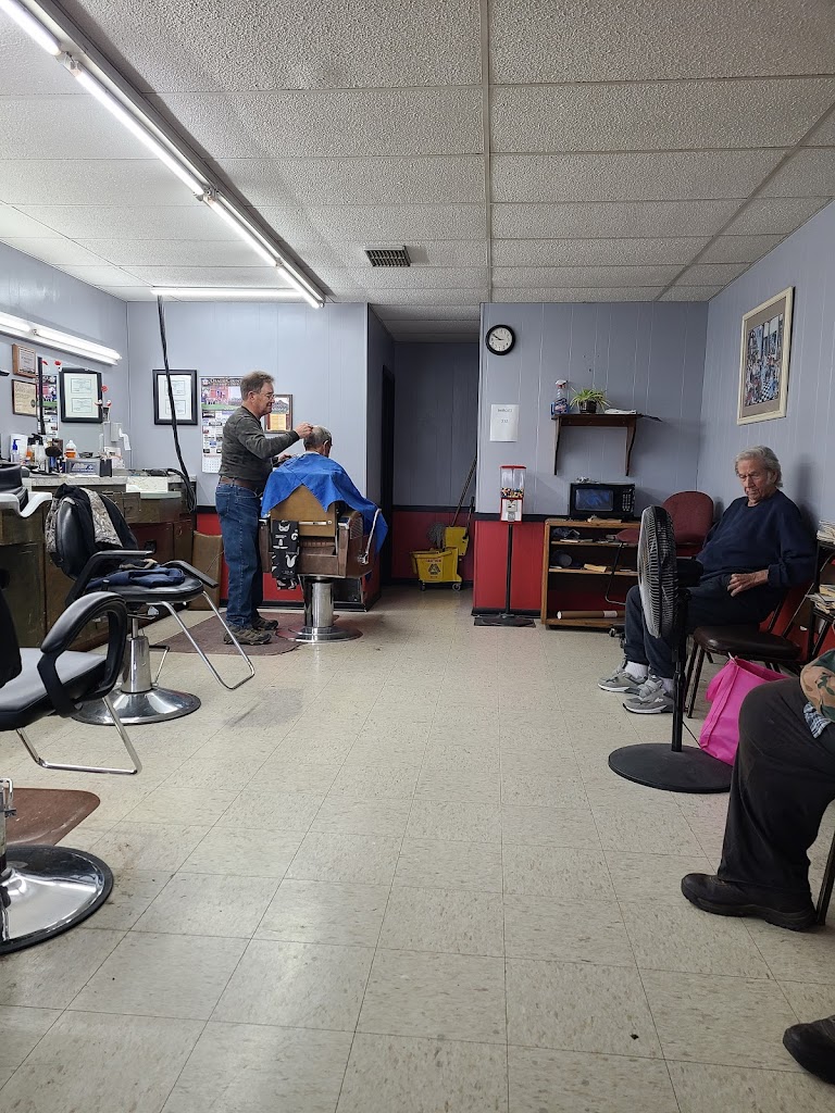 Midtown Barber Shop 65051