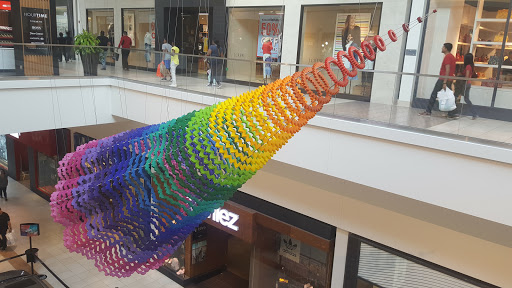 Shopping Mall «Fashion Outlets of Chicago», reviews and photos, 5220 Fashion Outlets Way, Rosemont, IL 60018, USA