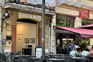 Black & White Burger Perpignan image