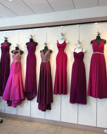 Formal Wear Store «Le Femme Boutique», reviews and photos, 1931 Tilghman St, Allentown, PA 18104, USA