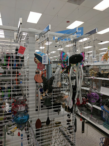 Clothing Store «Ross Dress for Less», reviews and photos, 902 Sepulveda Blvd, Harbor City, CA 90710, USA