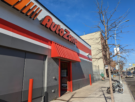 Auto Parts Store «AutoZone», reviews and photos, 9501 Northern Blvd, Flushing, NY 11372, USA