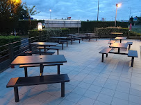 Atmosphère du Restaurant KFC Reims Thillois - n°7