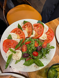 Salade caprese du Restaurant italien Il Gigolo à Paris - n°2