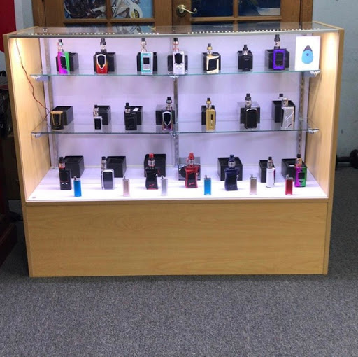 Tobacco Shop «Fontana Smoke Shop», reviews and photos, 9810 Sierra Ave A2, Fontana, CA 92335, USA