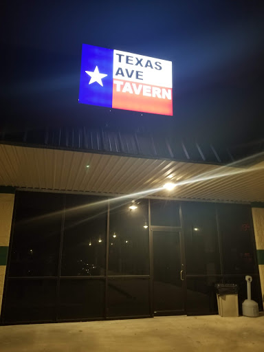 Bar & Grill «Texas Avenue Tavern», reviews and photos, 2845 Texas Ave #500, Bridge City, TX 77611, USA