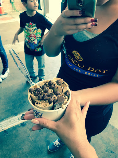 Ice Cream Shop «Chills 360», reviews and photos, 2646 Elm St, Dallas, TX 75226, USA