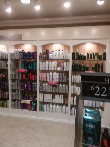 Hair Salon «MasterCuts», reviews and photos, 1155 Carlisle St #42, Hanover, PA 17331, USA