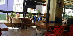 Çınar Cafe & Lounge