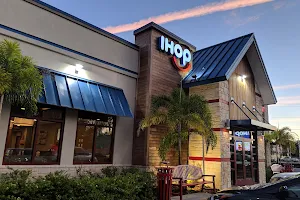 IHOP image