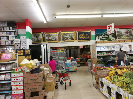 Asian Grocery Store «Thai Binh Supermarket», reviews and photos, 1530 W 21st St, Wichita, KS 67203, USA