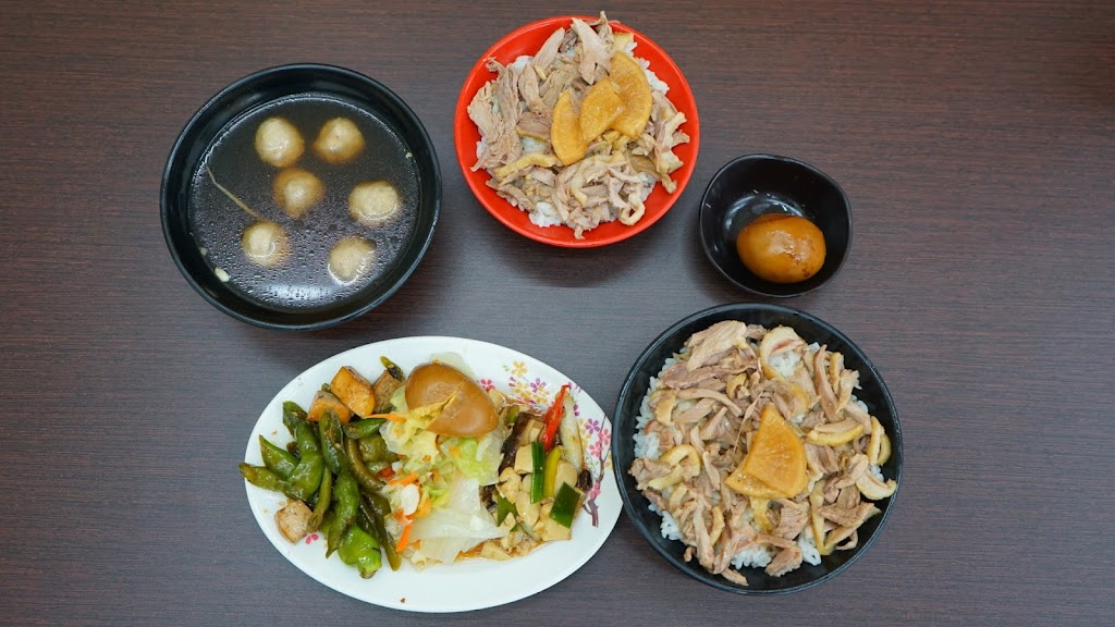 員湘園鴨肉飯-台中公益店 的照片