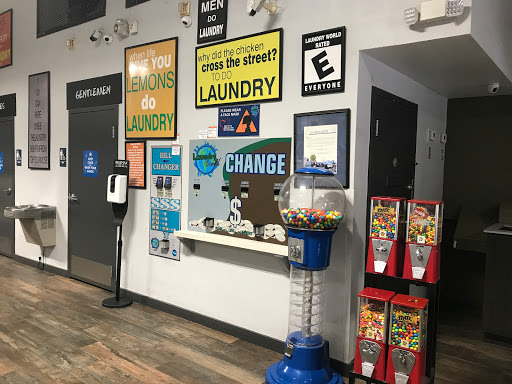 Laundromat «Laundry World», reviews and photos, 500 W 29th St, Hialeah, FL 33012, USA