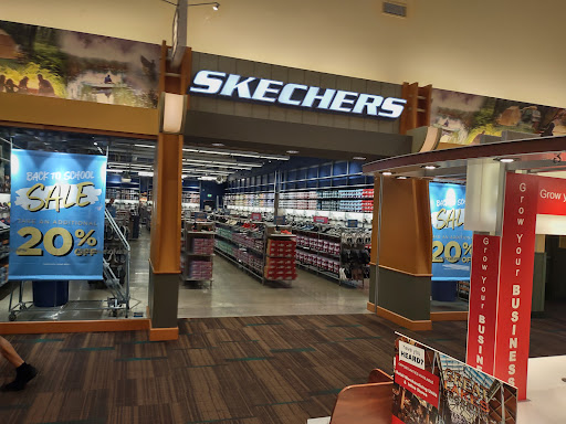 Shoe Store «SKECHERS Factory Outlet», reviews and photos, 4000 Baldwin Rd, Auburn Hills, MI 48326, USA