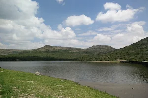 Lago El Chichimeco image