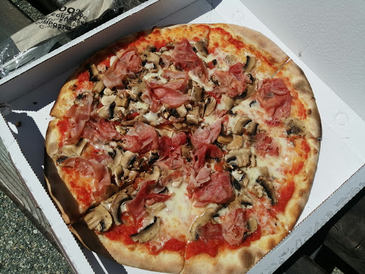 Pizzeria la Trinité in Gressoney-La-Trinité, Valle dAosta