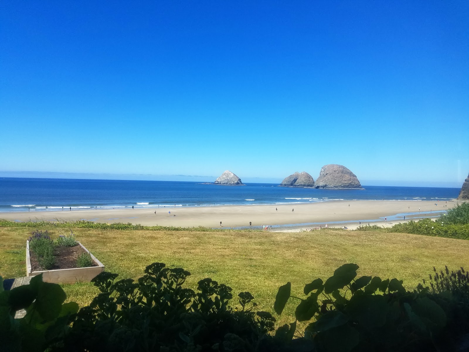 Oceanside Beach的照片 带有长直海岸