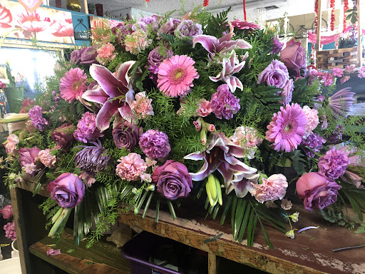 Florist «Alans AAA Florist», reviews and photos, 287 E Highland Ave, San Bernardino, CA 92404, USA